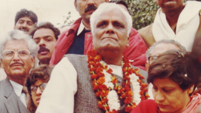 सब रंग हैं जिसमें , वो है कैलाश सारंग