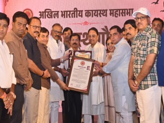 अखिल भारतीय कायस्थ महासभा ने युवा शायर हेमेन्दु सिन्हा को ‘कायस्थ गौरव सम्मान’ से किया अलंकृत
